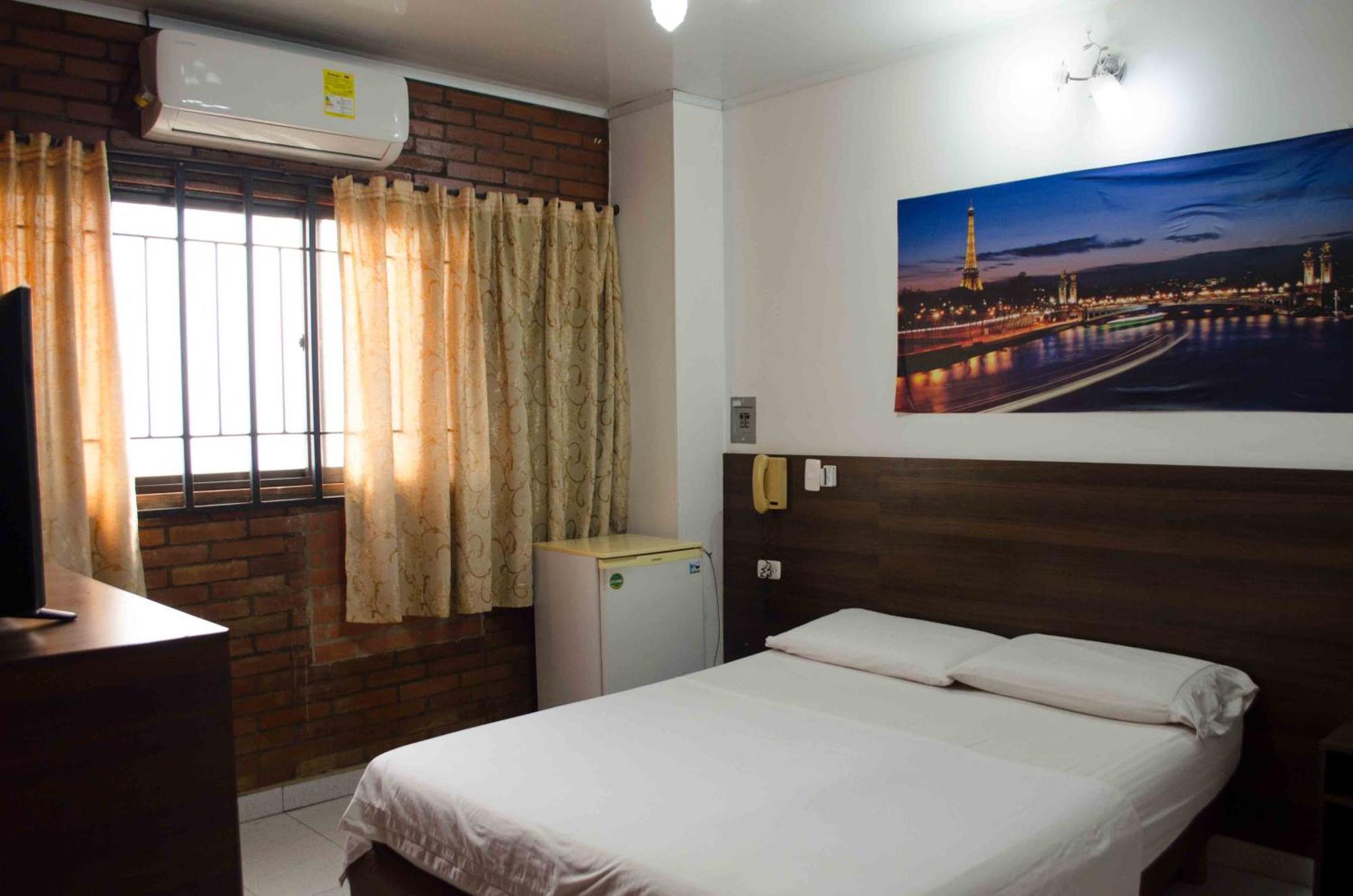 Hotel Elimar Girardot Buitenkant foto