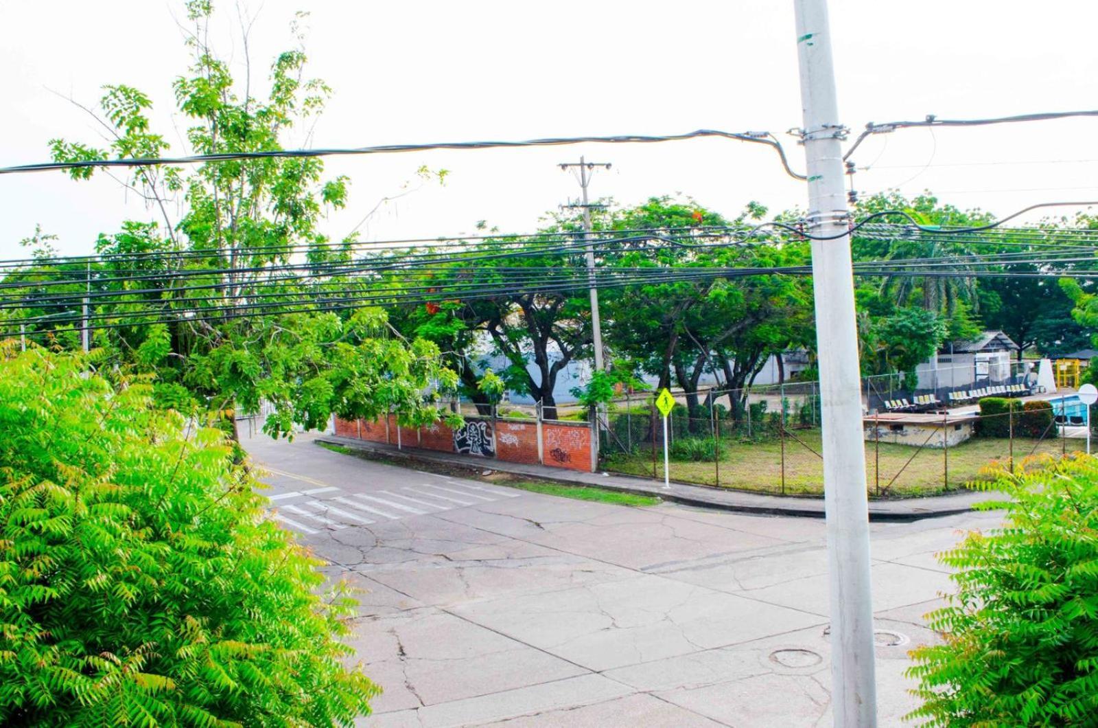 Hotel Elimar Girardot Buitenkant foto